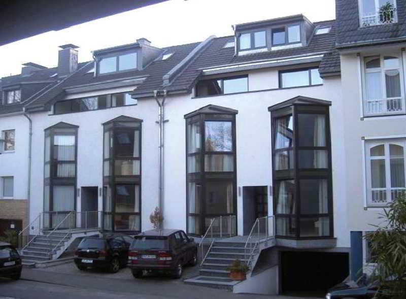 Rugs Hotel Koeln Buitenkant foto